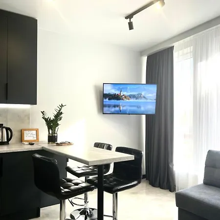 парус сіті Apartment