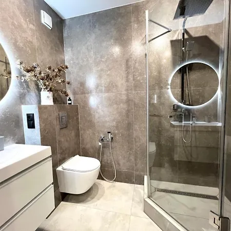 парус сіті Apartment Lemberg