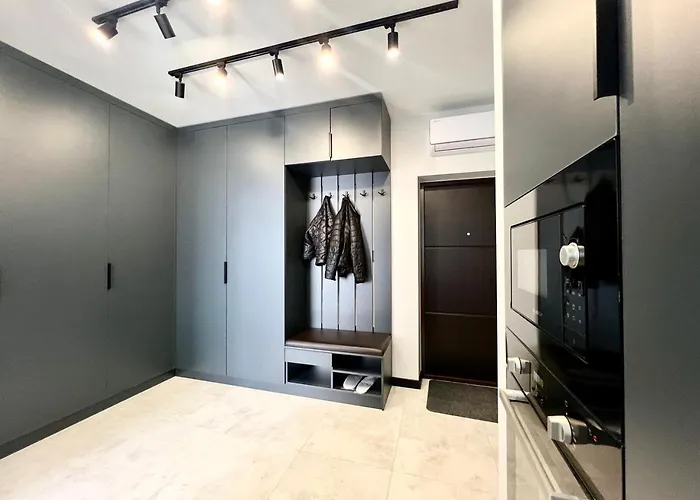 парус сіті Apartamento *