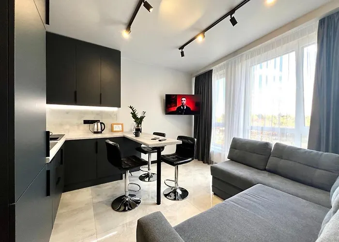 парус сіті Apartamento *